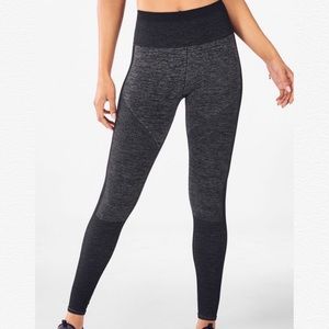 NWT Fabletics High Waisted Seamless Rib Leggings